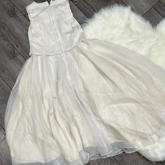 Girls Formal Dress - Picture 4 of 7